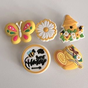 Sweet Honey garden croc charms (5pc)